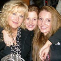 Julie Swan Photo 23