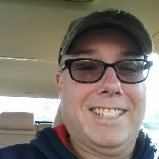 Jeffrey Huff Photo 37