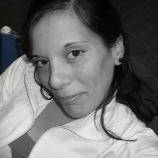 Karina Gomez Photo 43