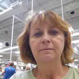 Janet Hardin Photo 2