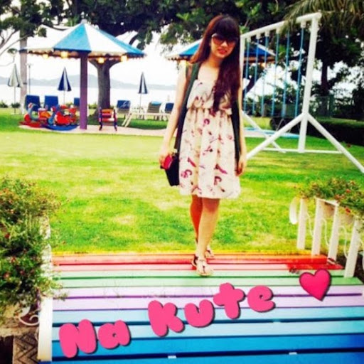 Sophie Dinh Photo 24
