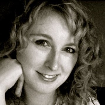 Natalie Steele Photo 10