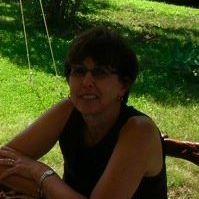 Elizabeth Magee Photo 23