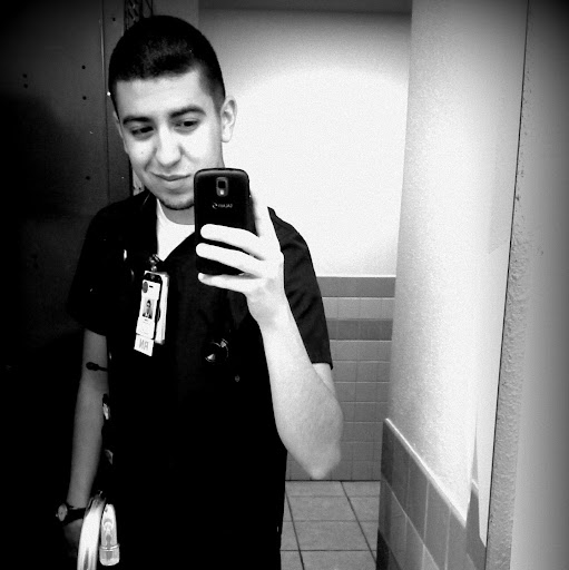 Cesar Sanchez Photo 7