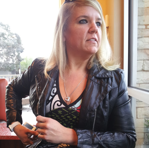Jennifer Henning Photo 10
