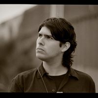 Alejandro Guzman Photo 30