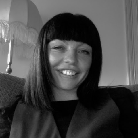 Victoria Moss Photo 7
