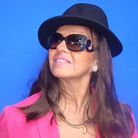 Christine Holley Photo 28