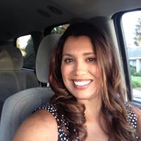 Rebecca Unruh Photo 8