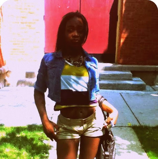 Cassandra Sanders Photo 22