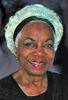 Elizabeth Douglas Photo 23