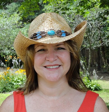 Monica Turner Photo 19