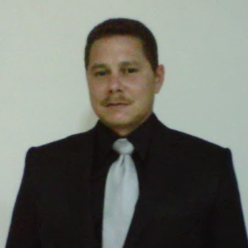Richard Villalobos Photo 27