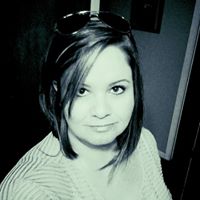 Danielle Mclaughlin Photo 29