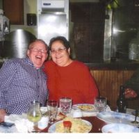 Debbie Newcomb Photo 32