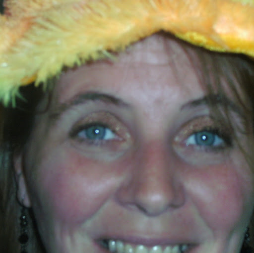 Jennifer Grant Photo 14