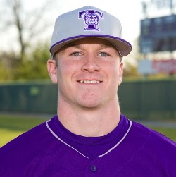 Jordan Howe Photo 27