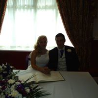 Alison Arnold Photo 25