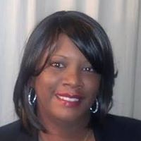 Yolanda Hicks Photo 38