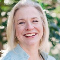 Helen Todd Photo 17