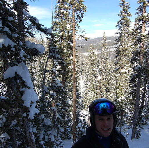 Erik Swanson Photo 39