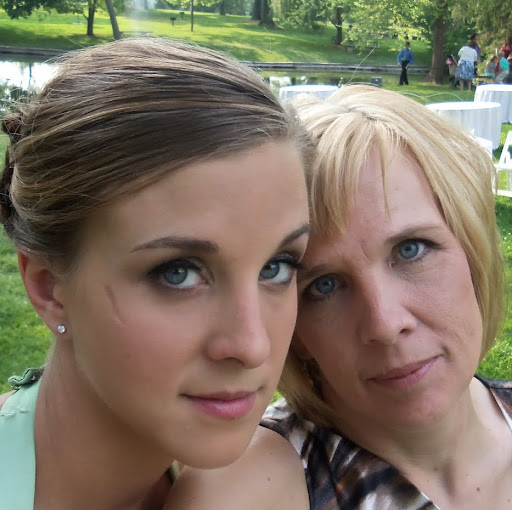 Stacey Cox Photo 13