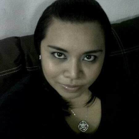 Claudia Salas Photo 15
