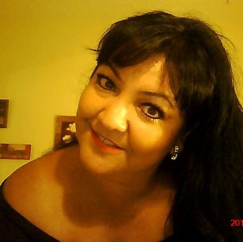 Laura Ramirez Photo 17