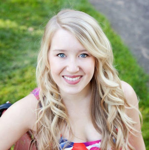 Amanda Conner Photo 34