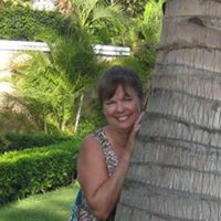 Teresa Stirling Photo 18