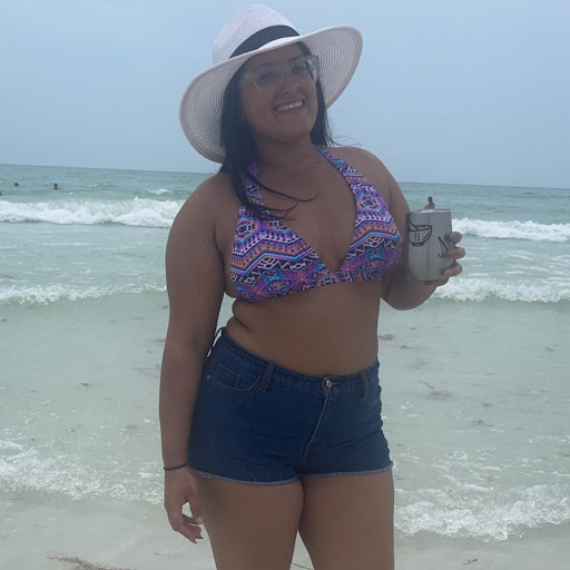 Jennifer Rivera Photo 32