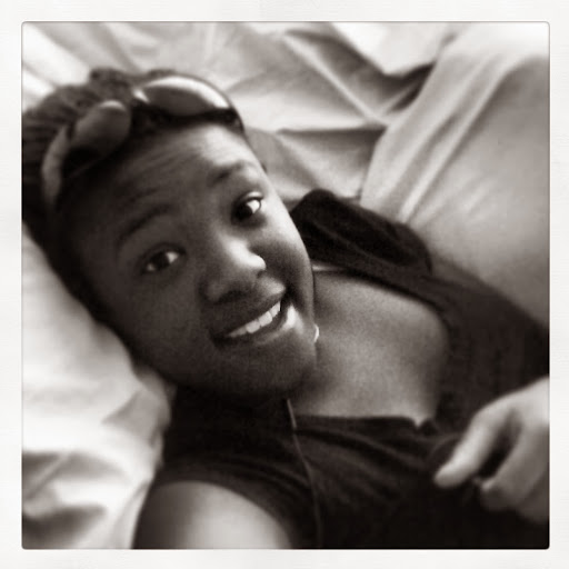 Stephanie Roberson Photo 37