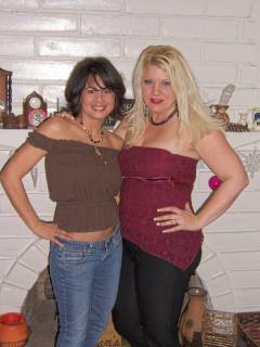 Laura Moore Photo 41