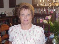 Deanna Elliott Photo 25