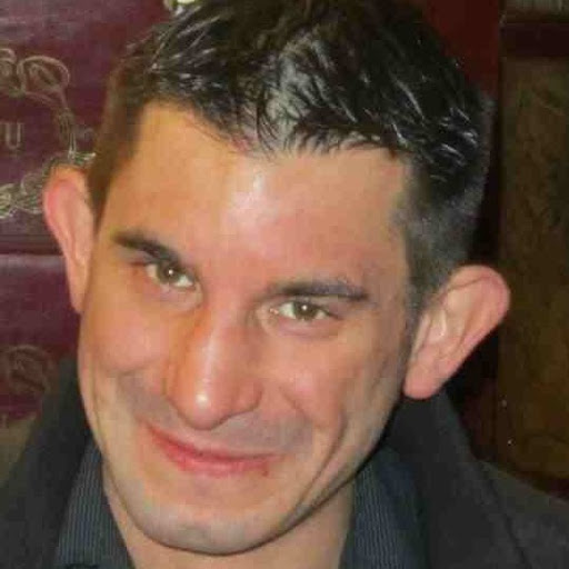 Gavin Gardner Photo 25
