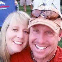 Stephanie Lorenz Photo 30