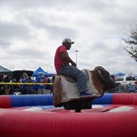 Willie Huggins Photo 12