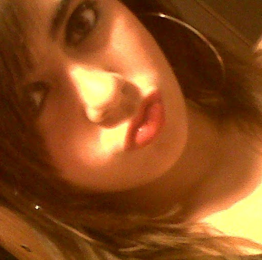 Minerva Suarez Photo 17