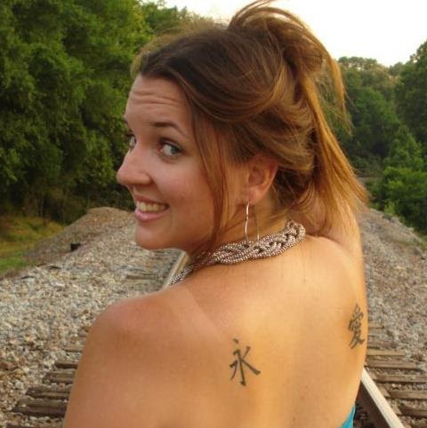 Krista Robinson Photo 16
