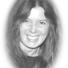 Colleen May Photo 34