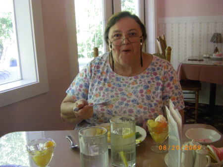 Kathleen Vaughn Photo 7