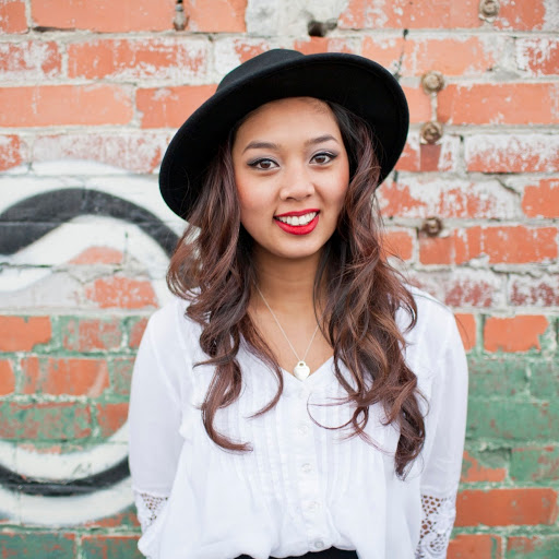 Ally Taylor Photo 32