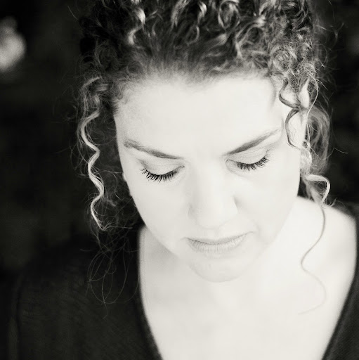 Louise Todd Photo 5