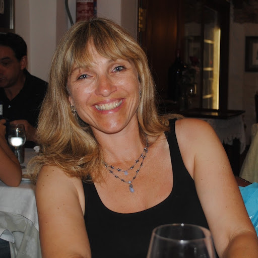 Debbie Hughes Photo 41