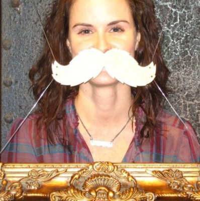 Julia Price Photo 15