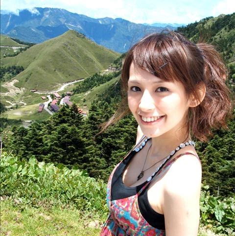 Eva Clay Photo 2