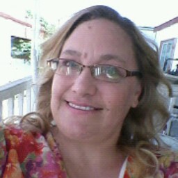 Michelle James Photo 18