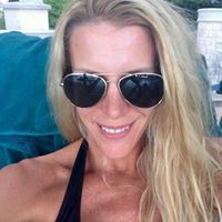 Danielle Bouchard Photo 15