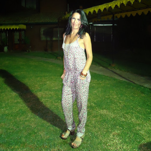 Victoria Moon Photo 11