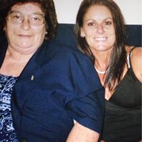 Teresa Campbell Photo 19